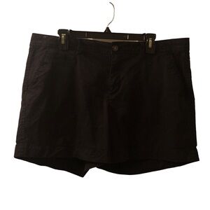 Old Navy Black Chinos Perfect 5 Inch Mid-Rise Shorts 14